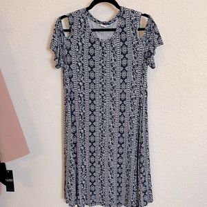Style & co. Mini cold shoulder dress. Navy blue & beige floral print. Size M.